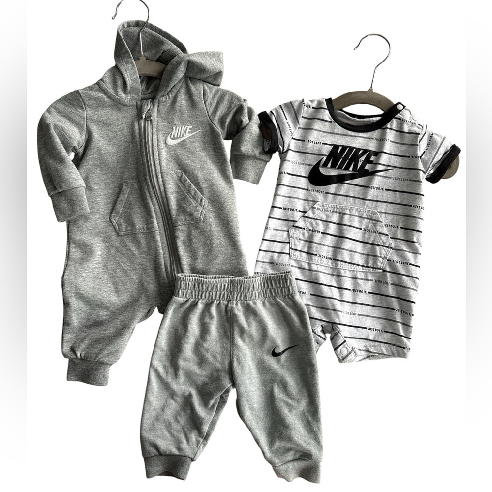 Nike Baby Outfit Set 0-3 Months